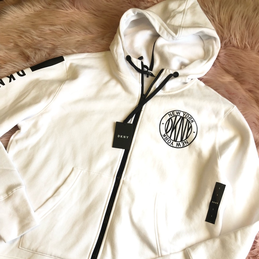 🔥💥New DKNY  zip up sweater 💥🔥
